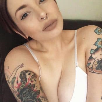 Profil de Adriana, 26 ans, Rencontre BDSM à Appenzell Steinegg (Appenzell Rhodes-Intérieures)