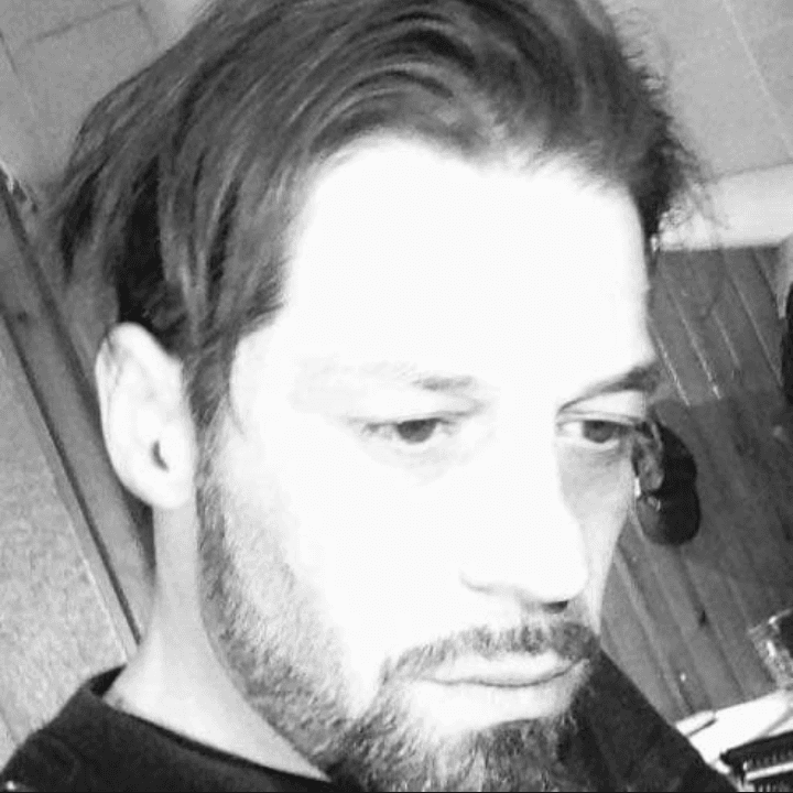 Profil de Emiliano, 39 ans, Rencontre BDSM à Bühler (Appenzell Rhodes-Extérieures)