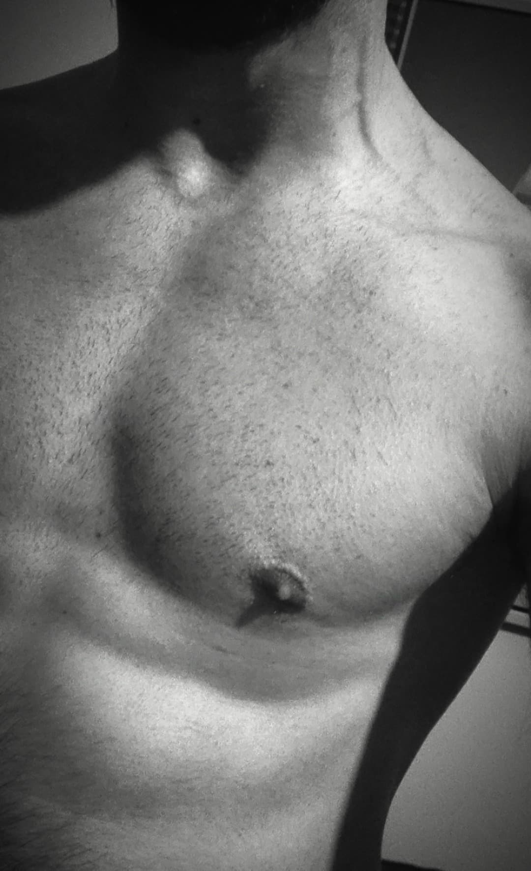 Gaëtan - Rencontre BDSM à Sfazù Profil de Gaëtan, 39 ans, Rencontre BDSM à Sfazù (Grisons)