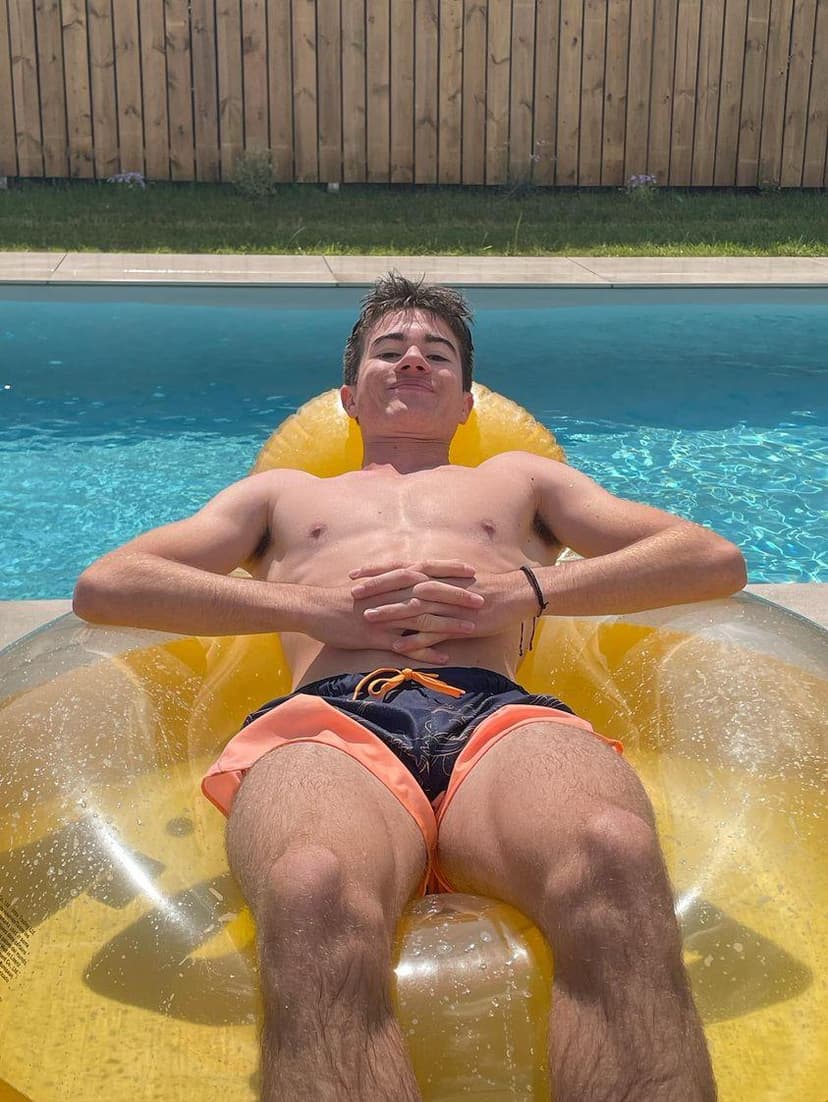 Nasser Rencontre bdsm Granges-près-Marnand