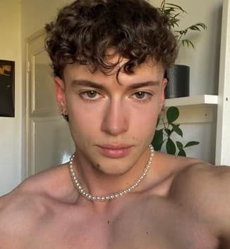 Aboubacar Rencontre bdsm Saclentse