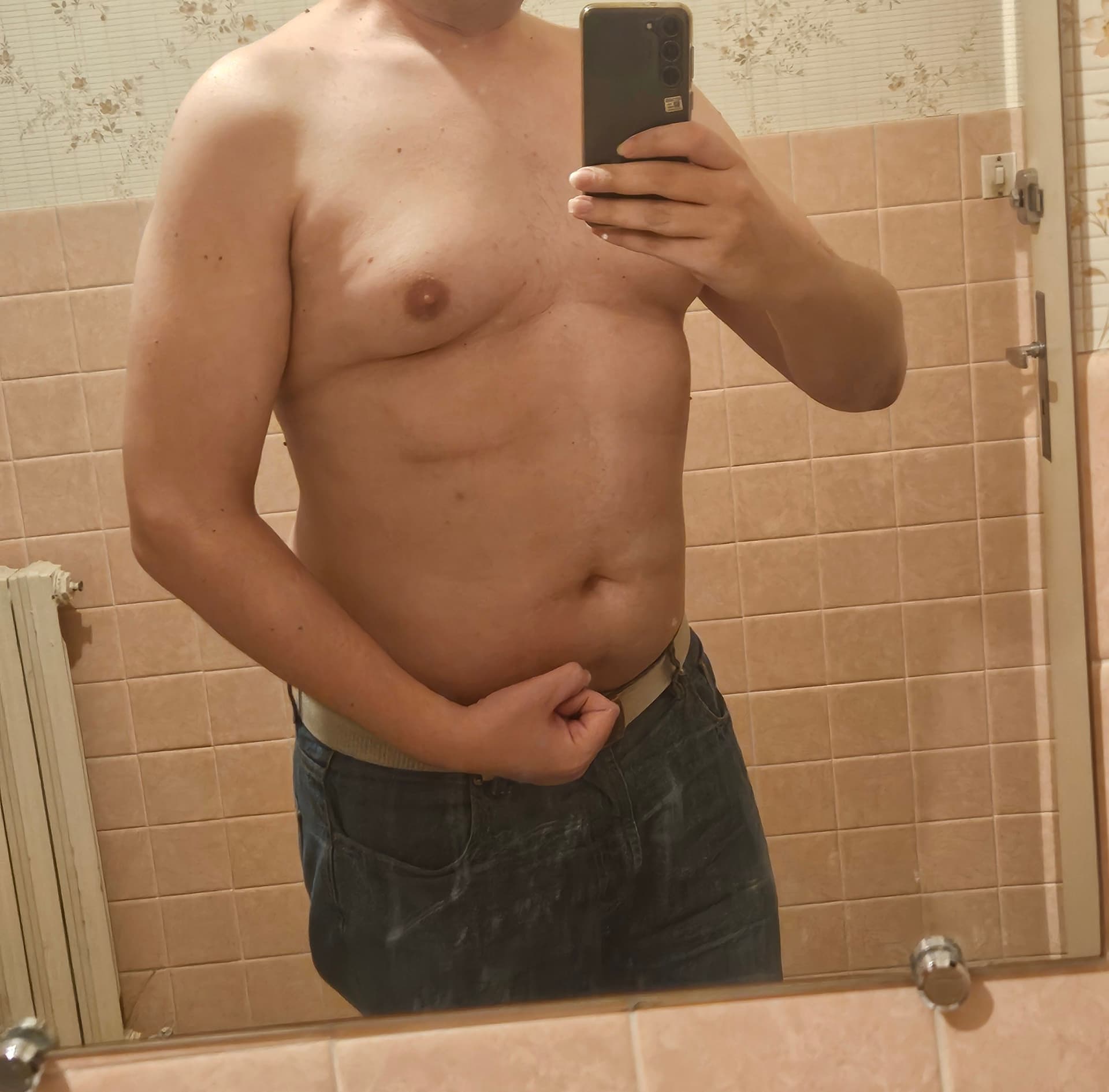 Profil de Naïm, 27 ans, Rencontre BDSM à Les Moulins VS (Liddes) (Valais)