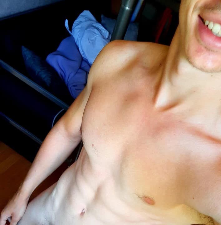 Profil de Racim, 34 ans, Rencontre BDSM à Obersaxen (Grisons)