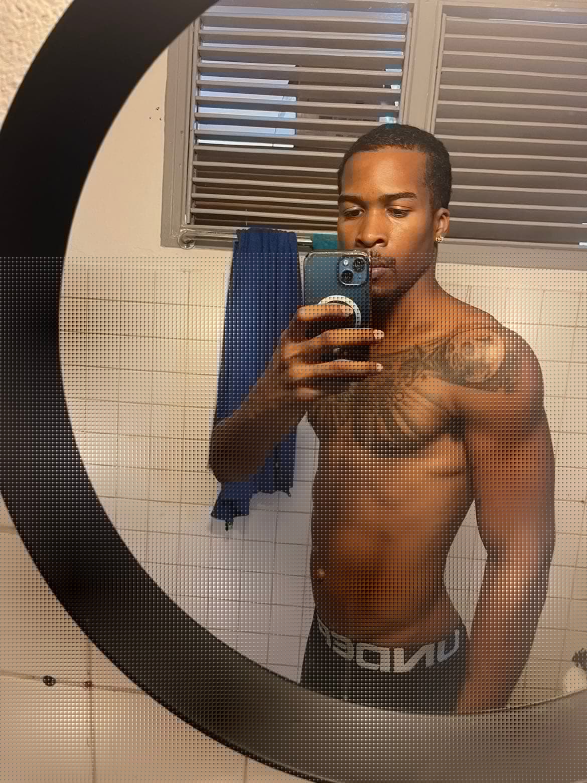 Profil de Dwayne, 30 ans, Rencontre BDSM à Grafenort (Obwald)