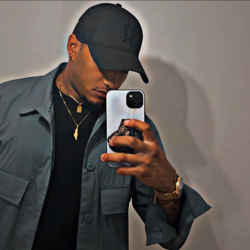 Profil de Giulio, 32 ans, Rencontre BDSM à Meride (Tessin)