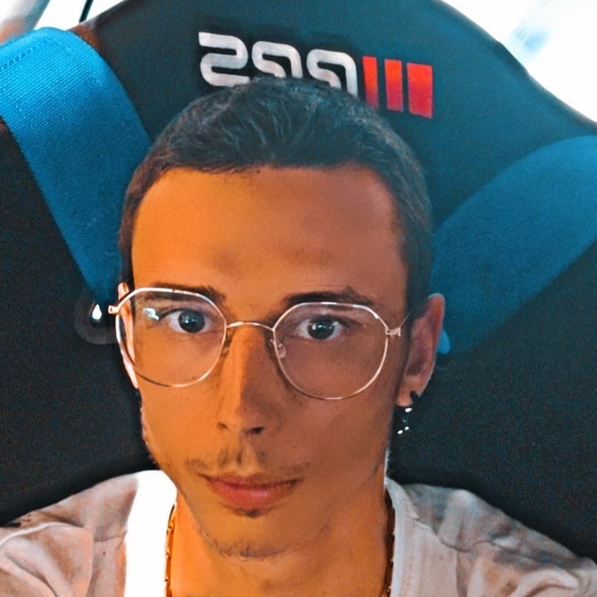 Profil de Corentin, 30 ans, Rencontre BDSM à Büsserach (Soleure)