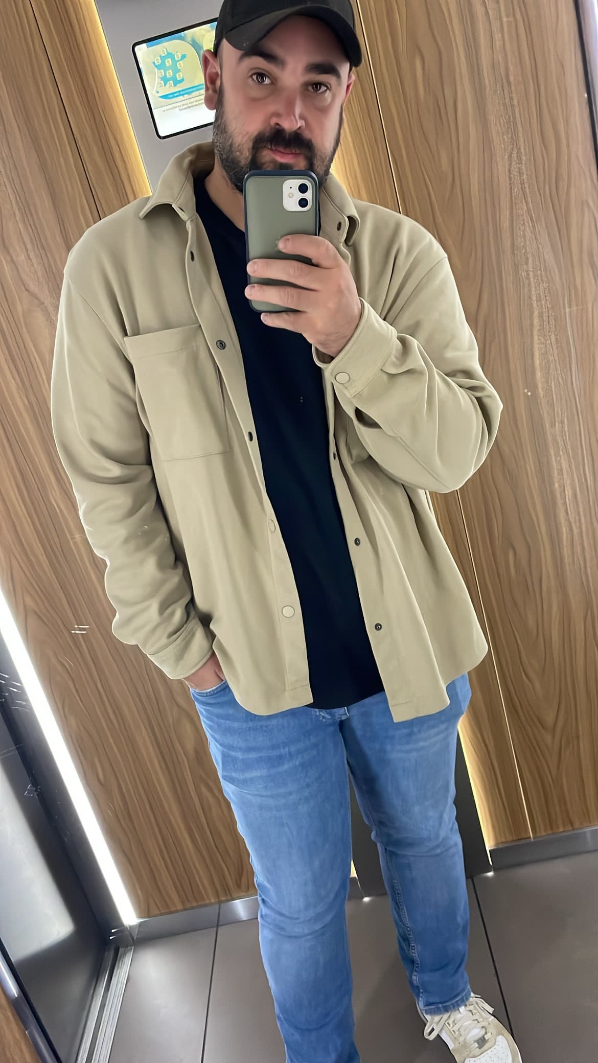 Profil de Luke, 42 ans, Rencontre BDSM à Ollon VD (Vaud)