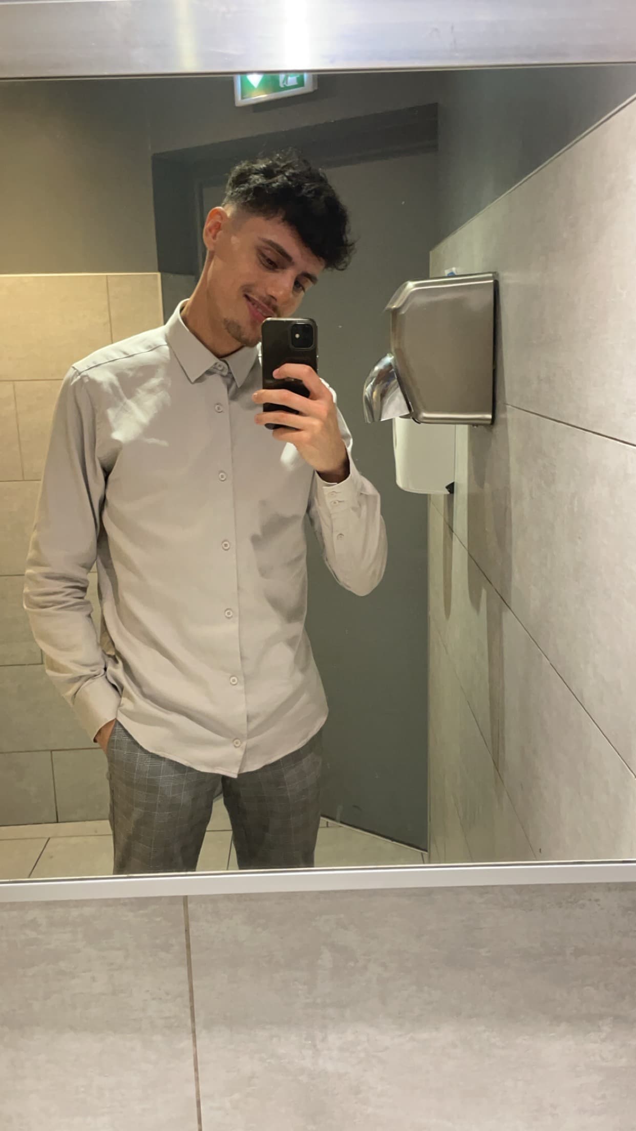 Profil de Nohlan, 34 ans, Rencontre BDSM à Niederscherli (Berne)