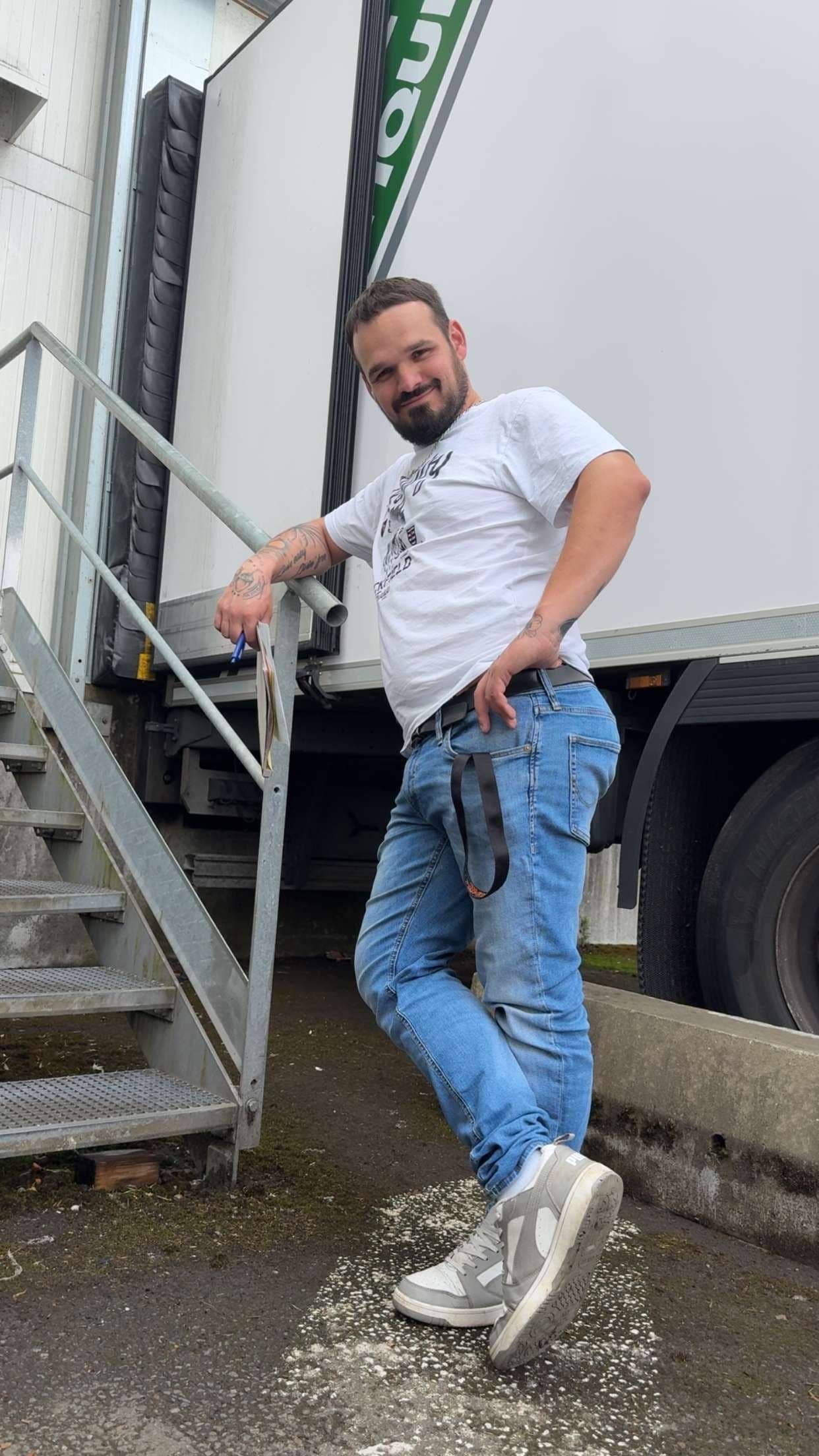 Profil de John, 29 ans, Rencontre BDSM à guin (Bâle-Campagne)