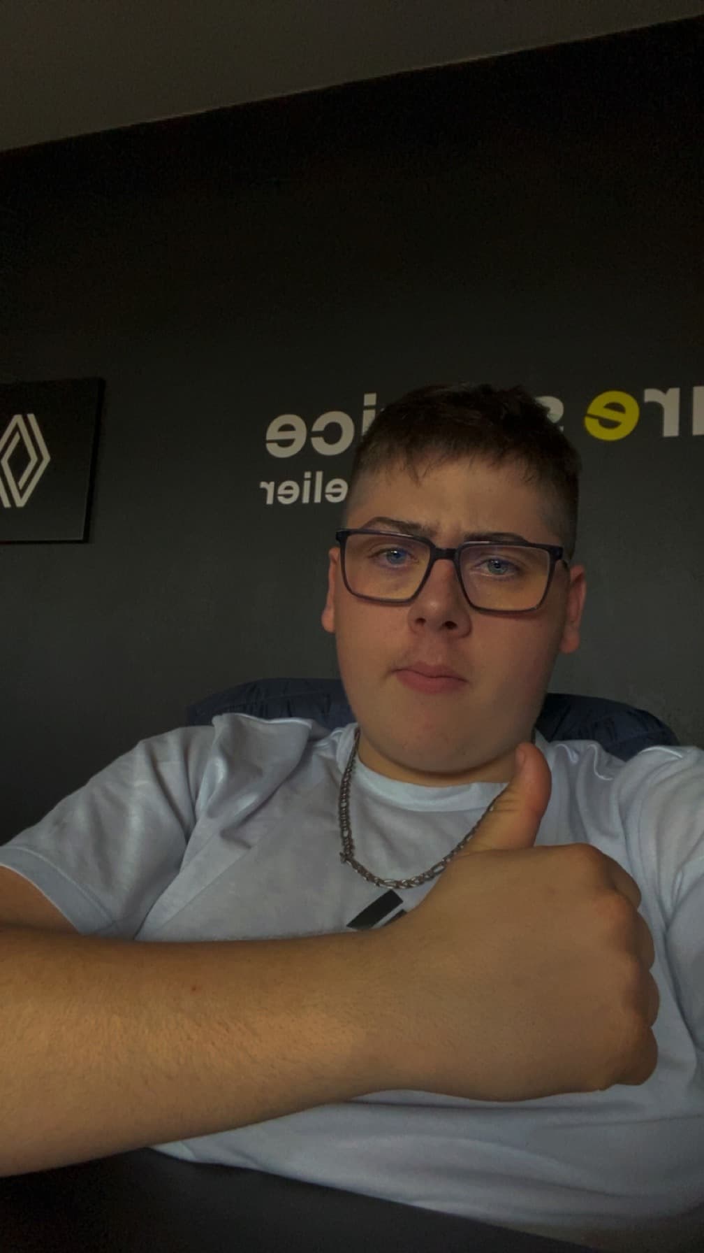 Jérémie - Rencontre BDSM à Dompierre VD Profil de Jérémie, 36 ans, Rencontre BDSM à Dompierre VD (Vaud)