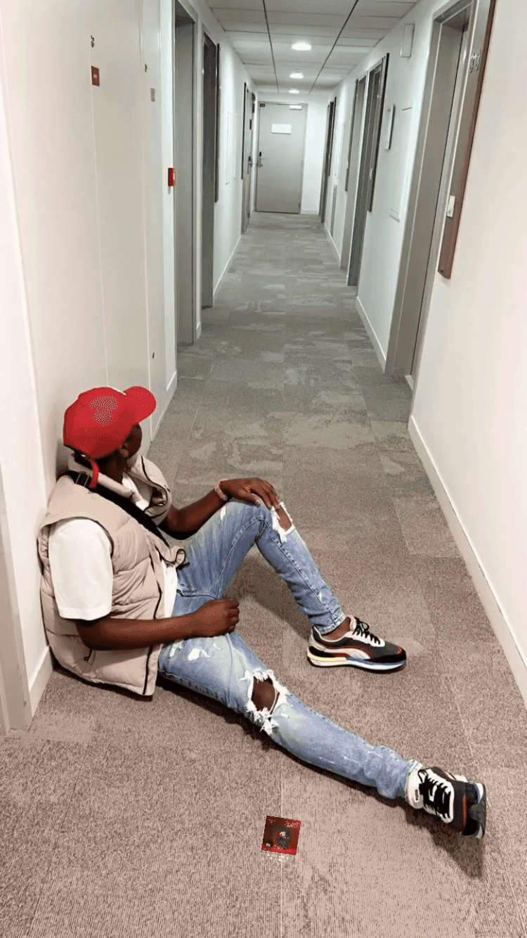 Tyron Rencontre bdsm Obermutten