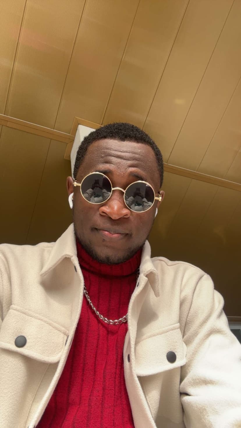 Oihan Rencontre bdsm Corin-de-la-Crête