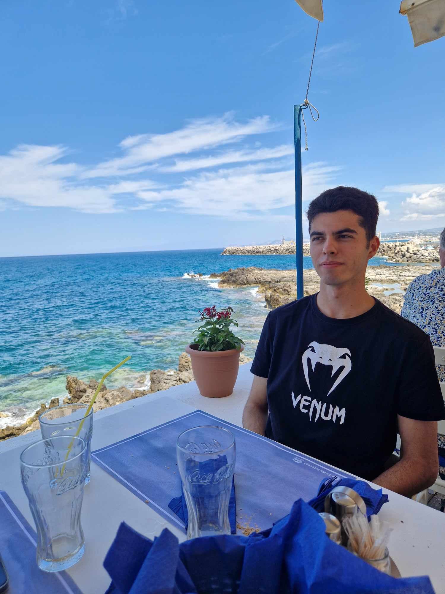 Ensar - Rencontre BDSM à Brione sopra Minusio Profil de Ensar, 39 ans, Rencontre BDSM à Brione sopra Minusio (Tessin)