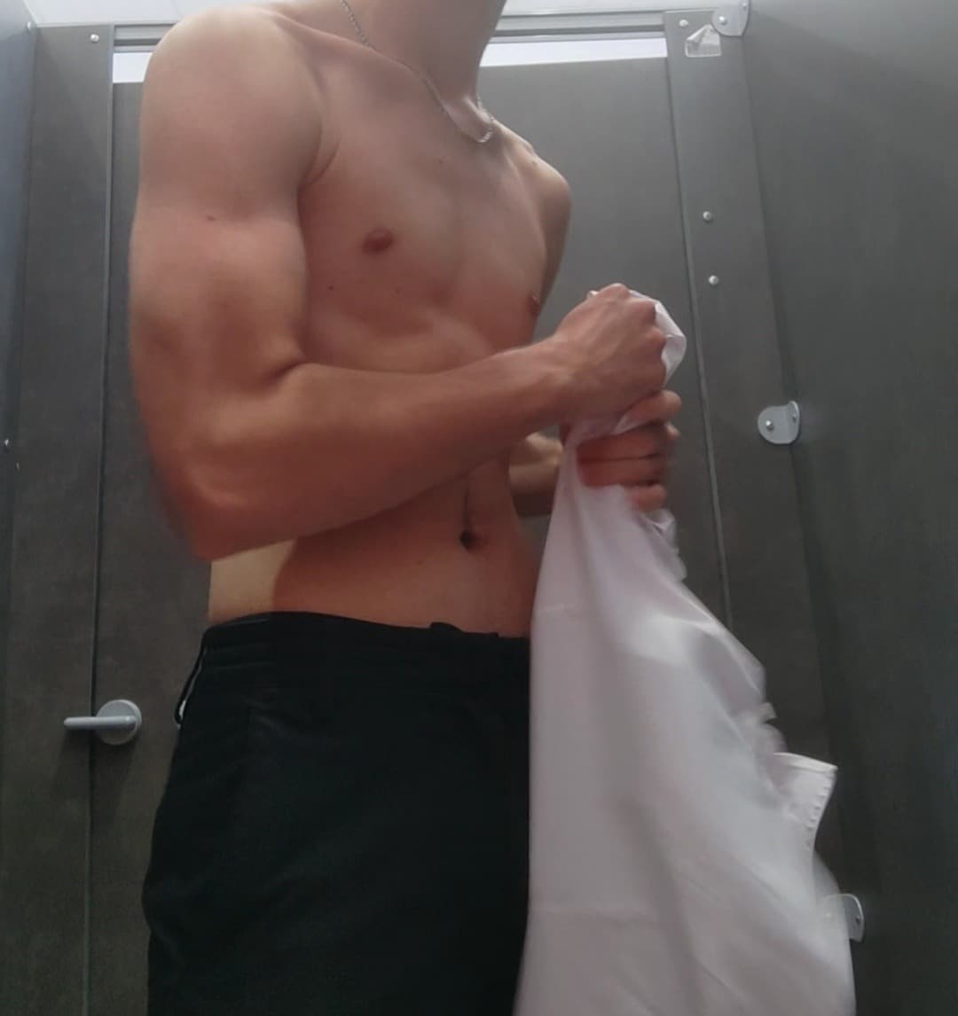 Sulayman - Rencontre BDSM à Stans Profil de Sulayman, 32 ans, Rencontre BDSM à Stans (Nidwald)