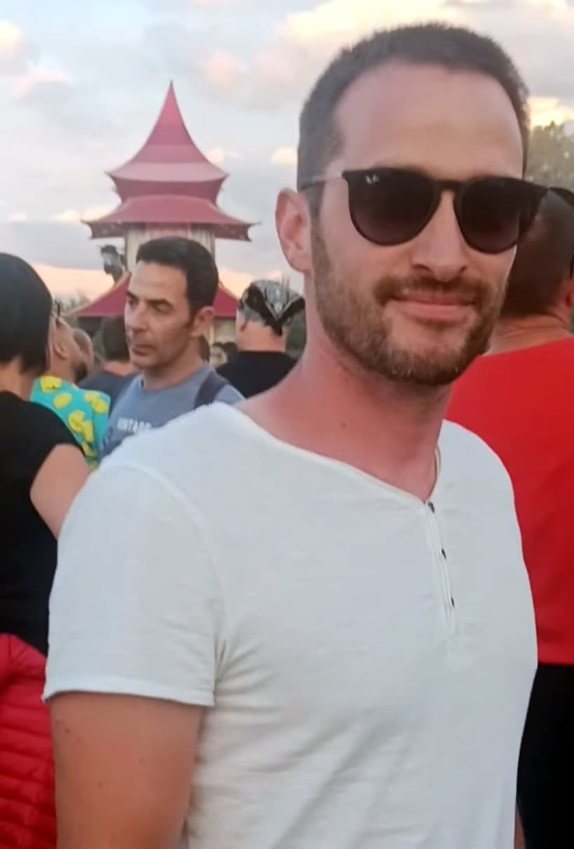 Néo - Rencontre BDSM à Meikirch Profil de Néo, 40 ans, Rencontre BDSM à Meikirch (Berne)