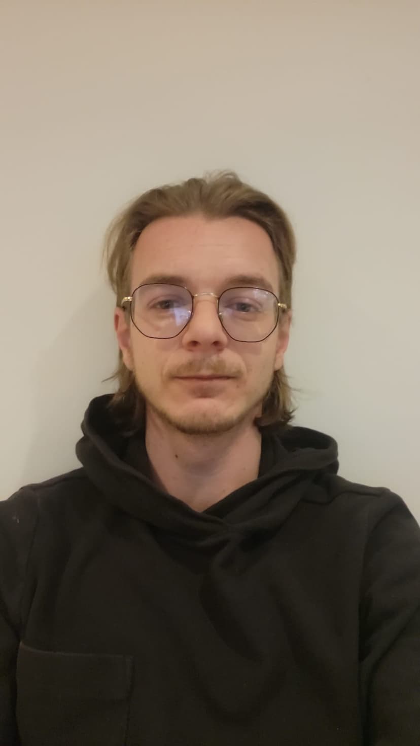 Loni Rencontre bdsm Ricketwil (Winterthur)