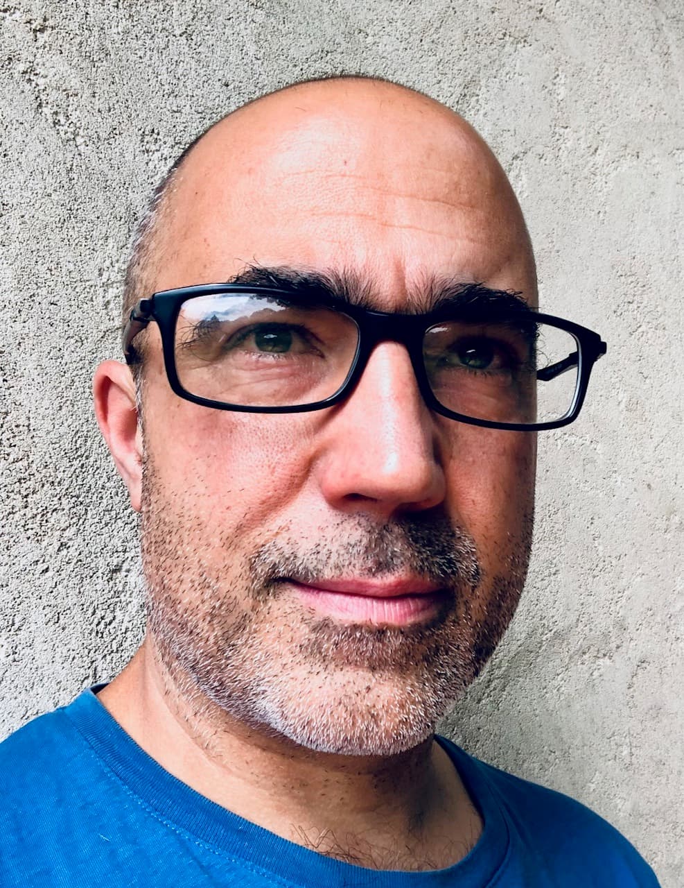 Levi - Rencontre BDSM à Chézard-St-Martin Profil de Levi, 42 ans, Rencontre BDSM à Chézard-St-Martin (Neuchâtel)