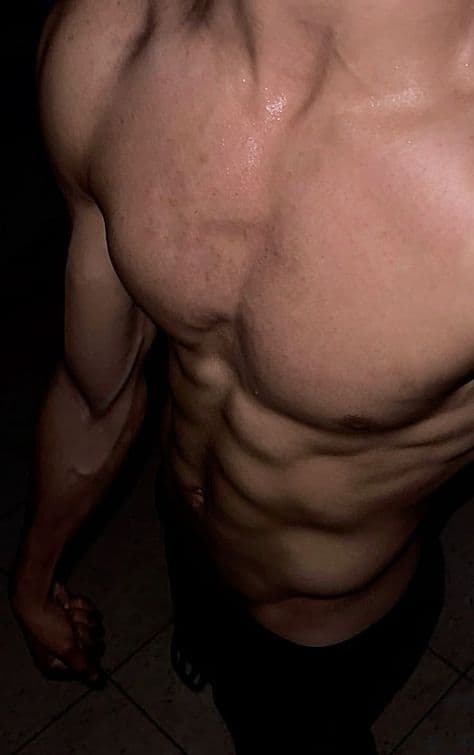 Séraphin - Rencontre BDSM à Balmberg Profil de Séraphin, 26 ans, Rencontre BDSM à Balmberg (Soleure)