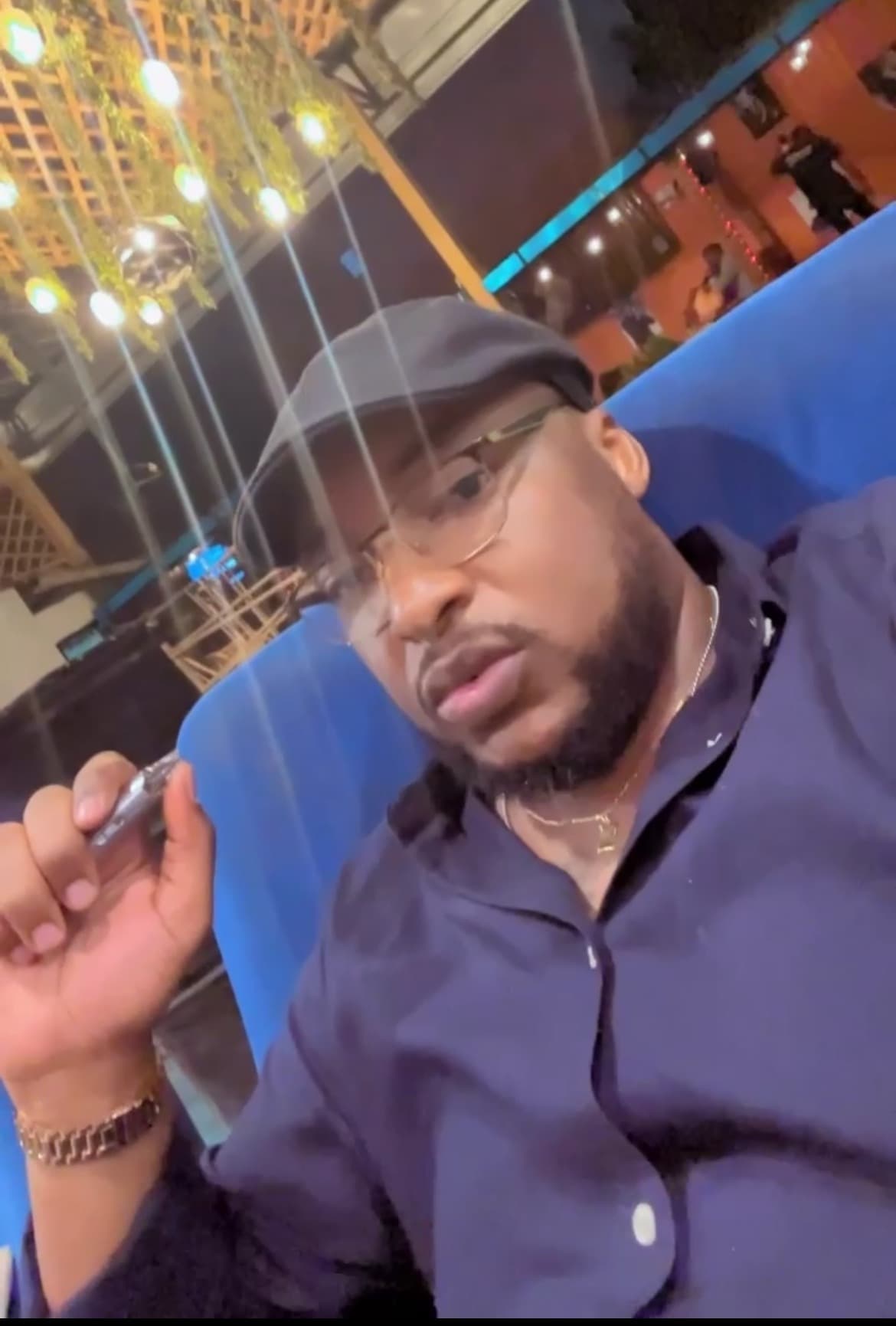 Lisandru - Rencontre BDSM à Vésenaz Profil de Lisandru, 29 ans, Rencontre BDSM à Vésenaz (Genève)