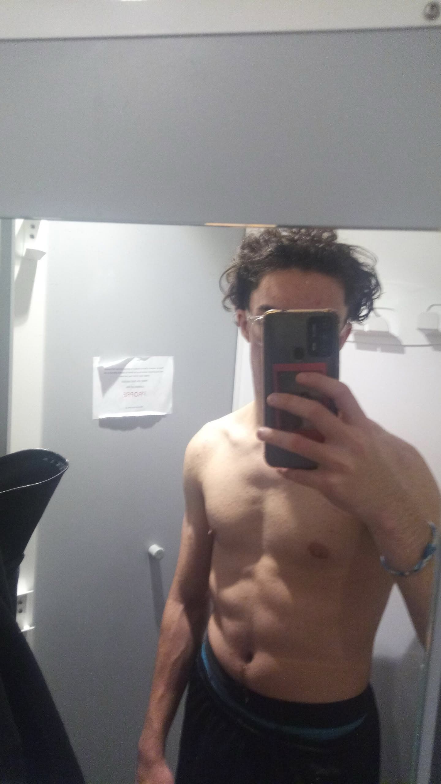 Dalil - Rencontre BDSM à Bellwald Profil de Dalil, 37 ans, Rencontre BDSM à Bellwald (Valais)