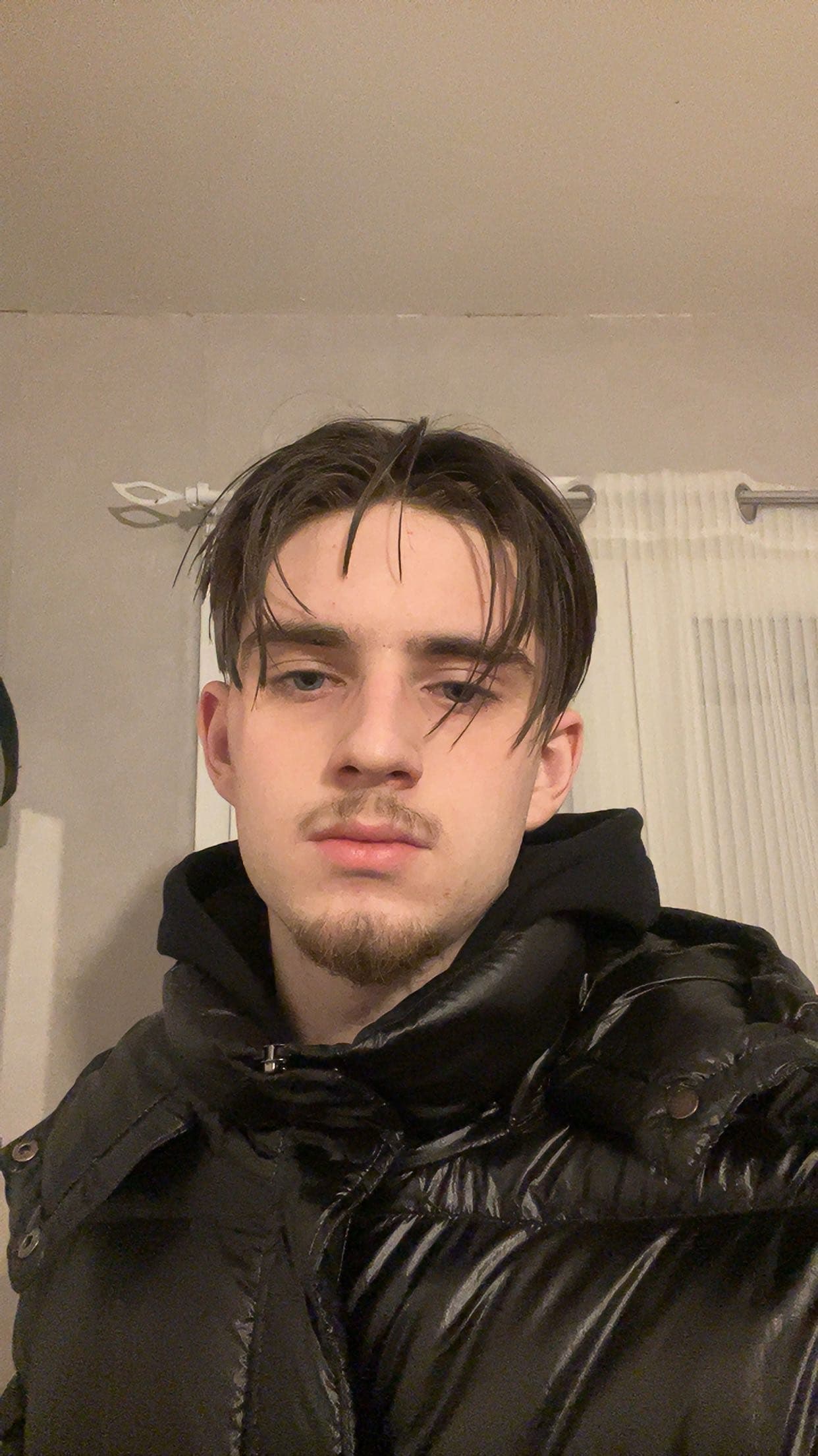 Sélim - Rencontre BDSM à Boltigen Profil de Sélim, 43 ans, Rencontre BDSM à Boltigen (Berne)