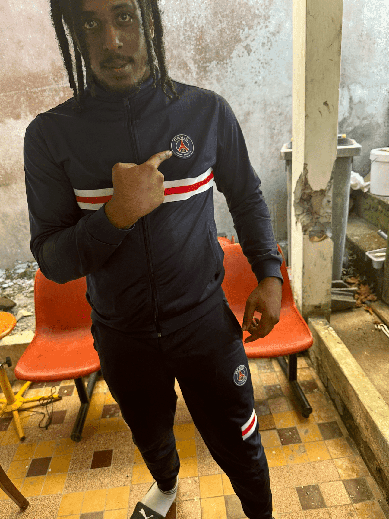 Salah - Rencontre BDSM à Belp Profil de Salah, 40 ans, Rencontre BDSM à Belp (Berne)